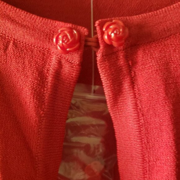 Eva Mendes Red Women's Cardigan Sweater With Rose Buttons Size XL - Picture 4 of 11